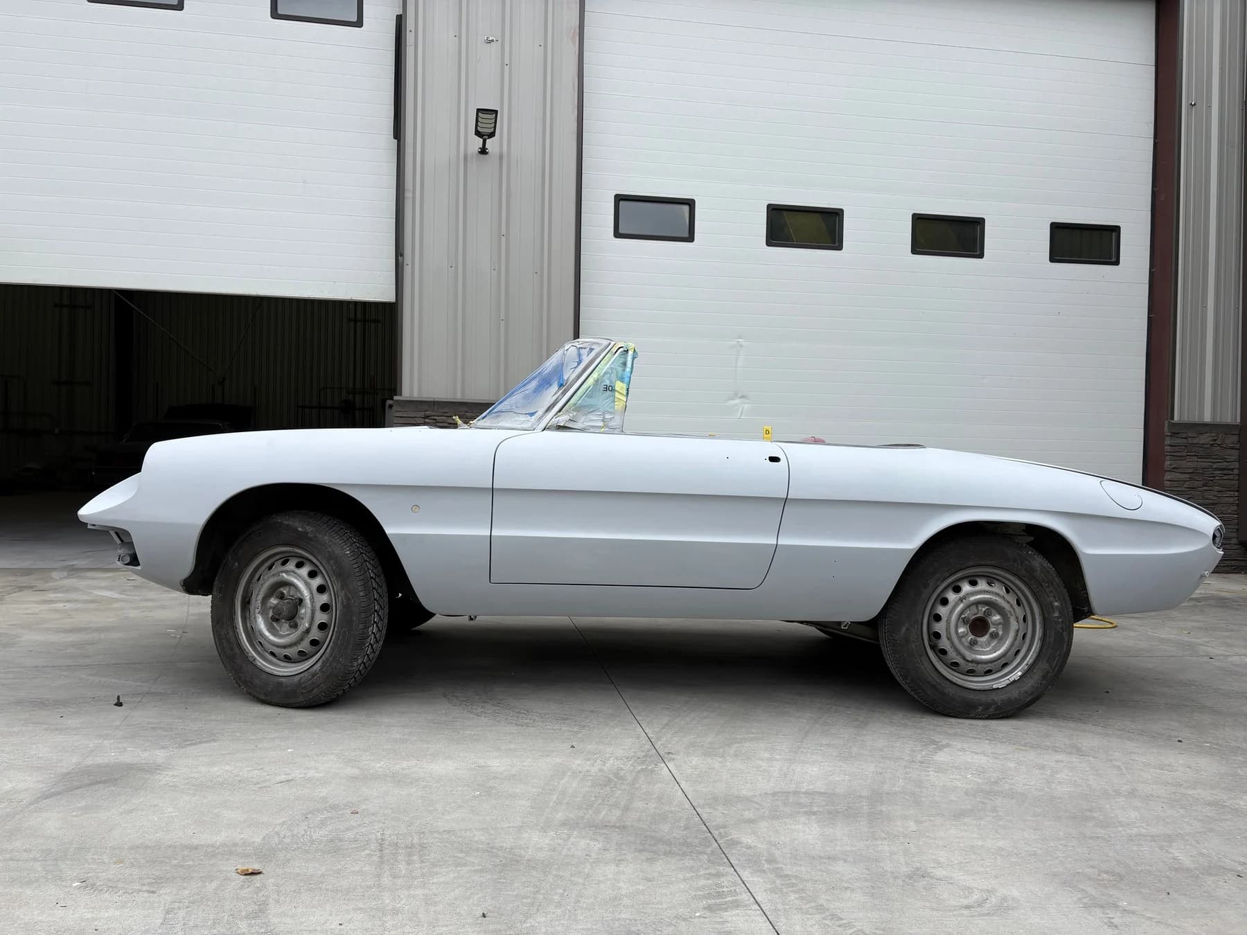 Side profile following body refinishing.